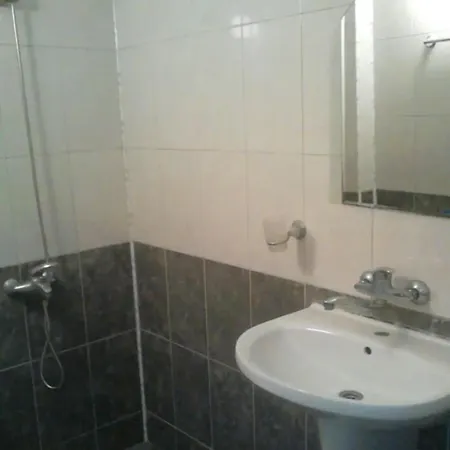 Anastra 3*